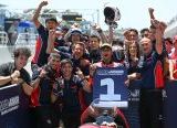 Photo of Melaju Kencang, Pembalap Binaan Astra Honda Cetak Sejarah Terkencang di Estoril
