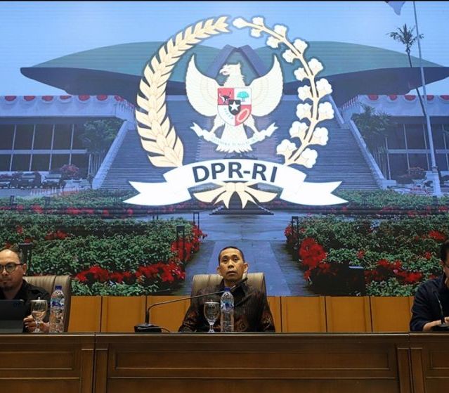 DPR: Meski Sulit, Perkuat Struktur Ekonomi dan Diversifikasi Perdagangan agar Rupiah Tidak Tergantung Dolar