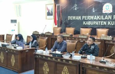 Raker dengan Dinas Terkait, Derahman Soroti Kedisiplinan Guru dan Desak Perbaikan Pendidikan Karakter di Sekolah