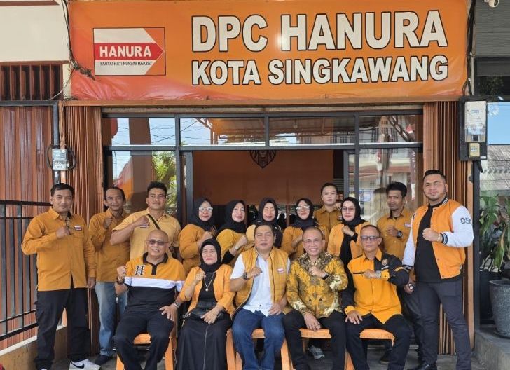 Photo of Ketua DPD Hanura Kalbar Kunjungi Sekretariat Hanura Singkawang