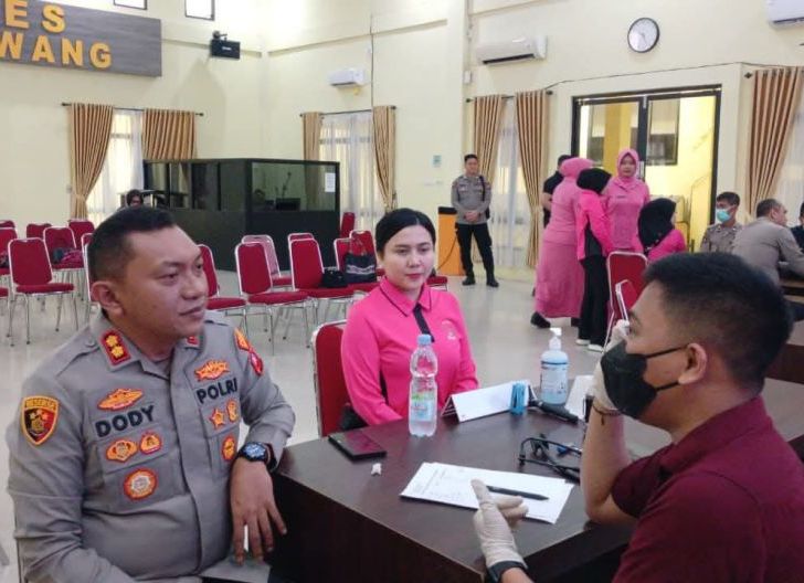 Photo of Polres Singkawang Hadirkan Layanan Cek Kesehatan Gratis Untuk Masyarakat