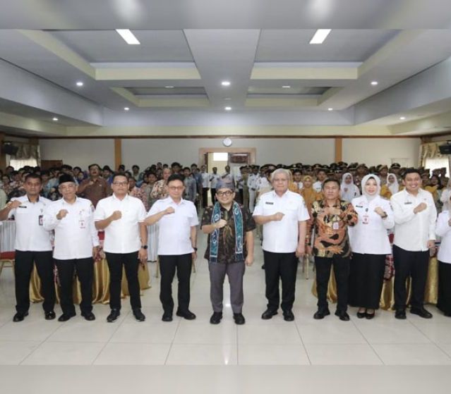Harisson Ingatkan Praja IPDN Pentingnya Kompetensi dan Karakter
