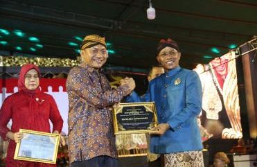 Singkawang Grebeg Suro 2026 di Tutup, Sutopo : Harmoni Keberagaman Harus Terus Tetap Terjaga