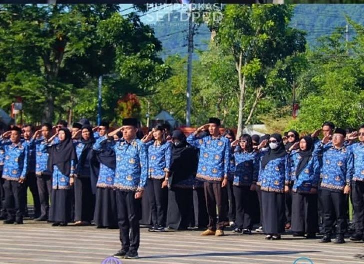 Photo of Wali Kota Singkawang : Hari Berkabung Daerah Momentum Untuk Mengenang Perjuangan Para Pahlawan