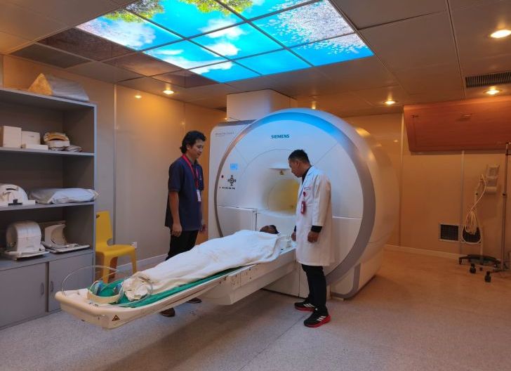 Photo of Perkuat Layanan Medis, Timberland Medical Centre Kuching Siap Jemput Pasien Kalbar di PLBN dan Buka Gerai Informasi di GAIA Mall Kubu Raya