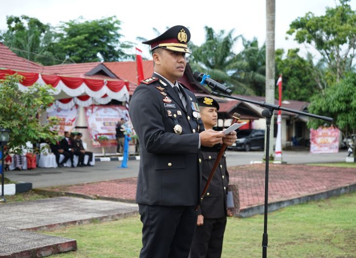 Photo of Kapolres Bengkayang Tekankan Reformasi Polri dan Kepercayaan Publik