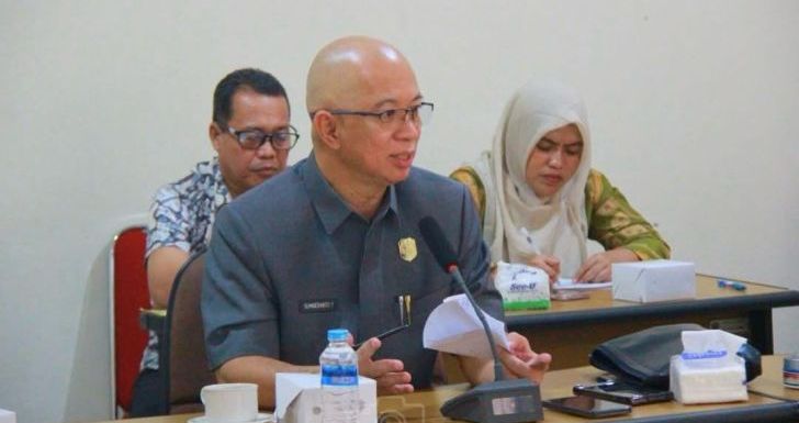 Anggota DPRD Singkawang Minta Penjelasan PLN Terkait Pemadaman Listrik Akhir-Akhir Ini