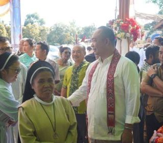 Hadiri Pentahbisan Empat Imam Baru, Bupati Ketapang Tegaskan Komitmen Membangun Daerah Secara Adil bagi Semua Golongan