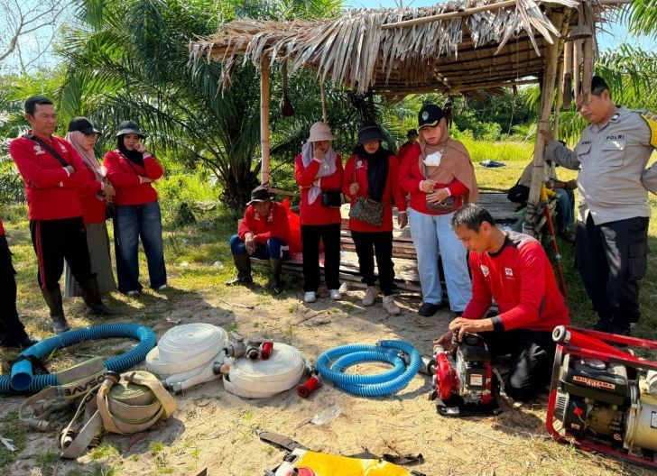 Photo of Perkuat Garda Desa, Manggala Agni Tingkatkan Kompetensi MPA Hadapi El Nino 2026