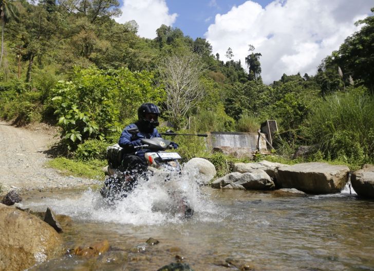 Photo of Di Luar Nalar! GEAR ULTIMA Taklukkan Tanah Celebes Dari Selatan Hingga Utara Sejauh 2740 KM