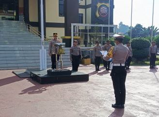 Wakapolres Sanggau Ajak Personel Perkuat Disiplin dan Integritas Melalui Apel Pagi