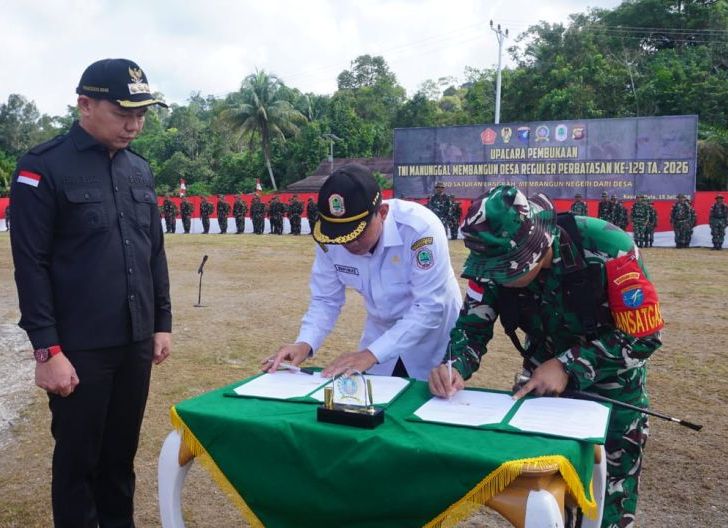 Photo of  TMMD Reguler Perbatasan ke-129 Resmi Bergulir, Tingkatkan Akses dan Kesejahteraan Warga Kapuas Hulu