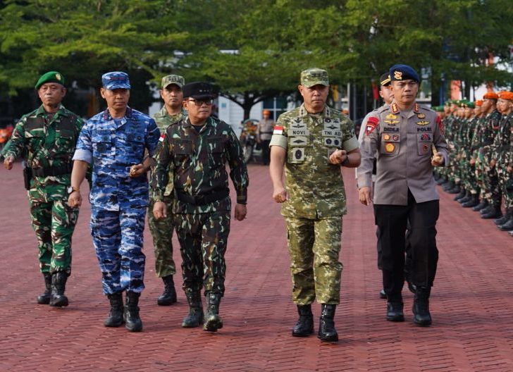 Photo of Atensi Cegah Kebakaran, Pangdam XII/Tpr Pimpin Apel Siaga Karhutla di Kubu Raya