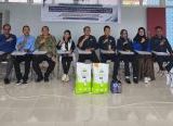Photo of POLNEP Bekali Siswa SMKN 2 Putussibau Teknik Kanulasi, Perkuat Kompetensi Pembenihan Ikan