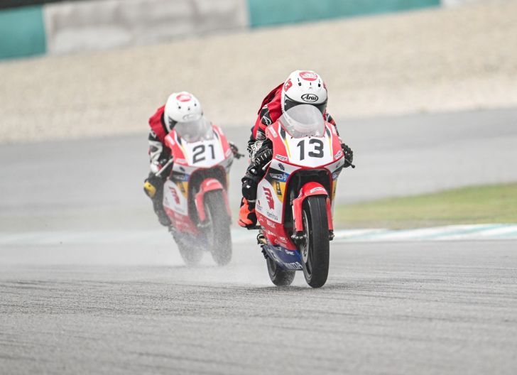 Photo of Melesat Raih Double Podium IHTTC 2026 Sepang, Pembalap Muda Astra Honda Kuasai Kejuaraan Balap Internasional