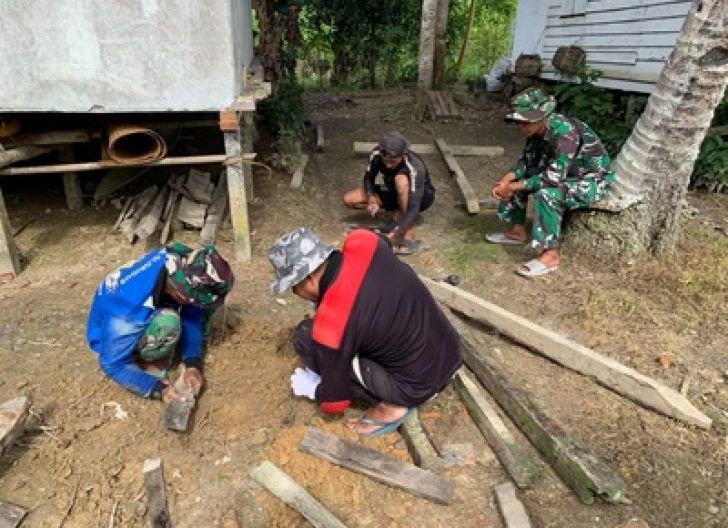 Photo of Tahap Pemasangan Tiang, Pembangunan RTLH TMMD Terus Dikebut