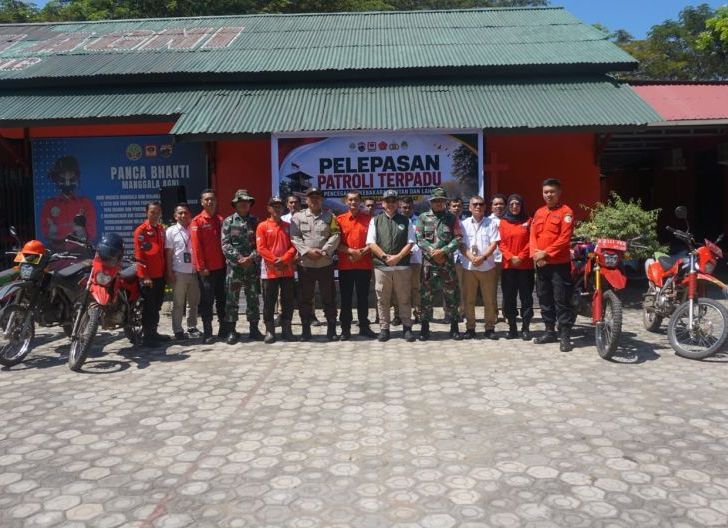 Photo of Kemenhut Perkuat Deteksi Dini, Patroli Terpadu Menyasar 24 Desa Rawan Karhutla