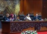 Photo of Tutup Masa Sidang, Puan Singgung Konten Hoaks yang Sengaja untuk Diskreditkan DPR, Ajak Seluruh Bangsa Jaga Persatuan
