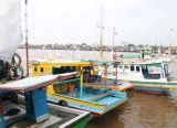 Photo of Nelayan Pontianak Terima Bantuan BBM Subsidi dan Sarana Tangkap, Biaya Melaut Lebih Ringan