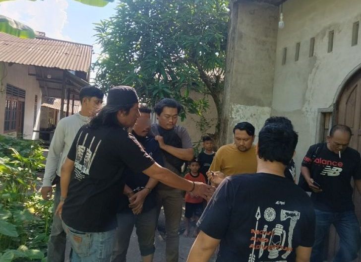Photo of Polisi Bekuk Paman Terduga Pelaku Pemerkosaan Keponakan yang Buron 4 Bulan