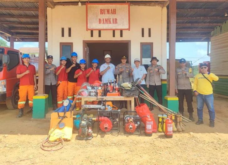 Photo of Kesiapsiagaan Diperkuat, Polsek Meliau Pastikan Sinergi Penanganan Karhutla Berjalan