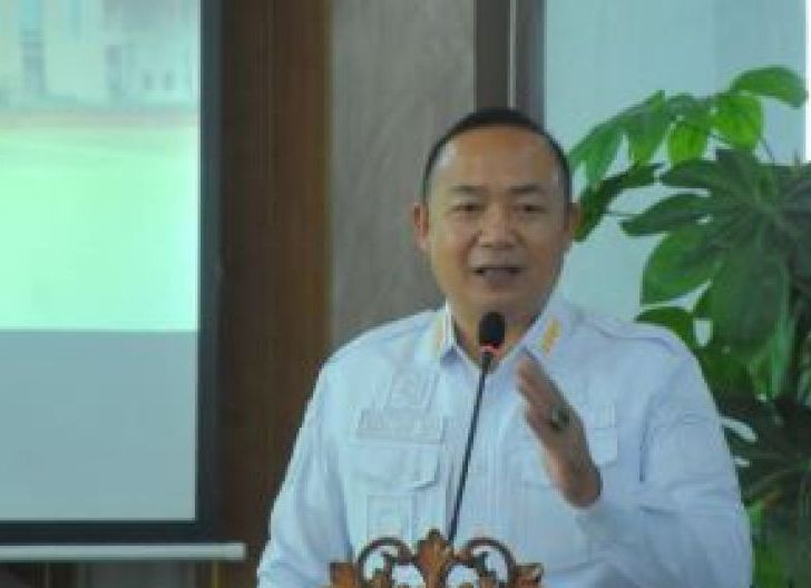 Photo of Bupati Surati Pertamina dan SPBU, Desak Distribusi BBM Harus Segera Dibenahi