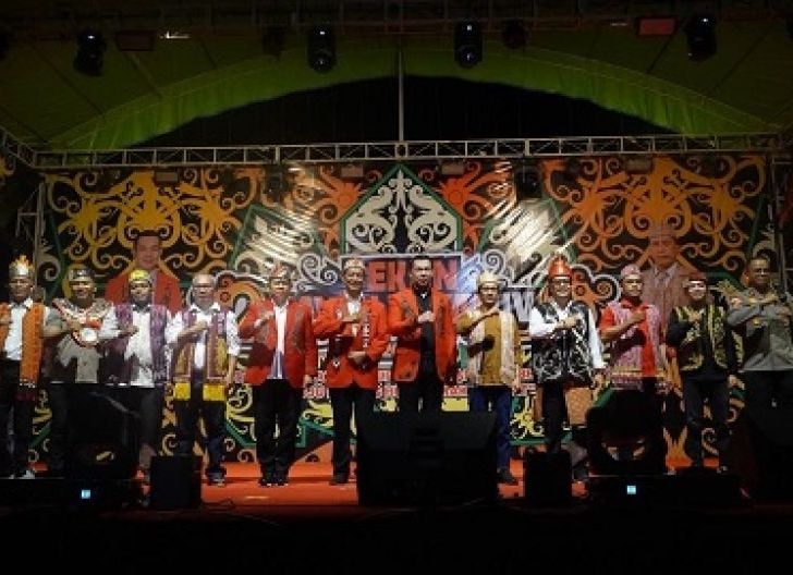 Photo of Bupati Buka Pekan Gawai Dayak IV Kabupaten Kapuas Hulu