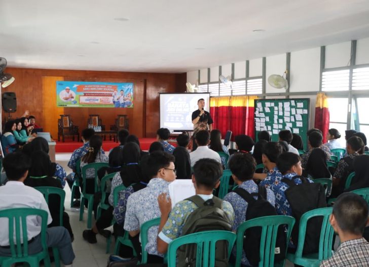 Photo of Polres Sekadau Ingatkan Pelajar SMKS Amaliyah Sekadau Bahaya Judol dan Kenakalan Remaja