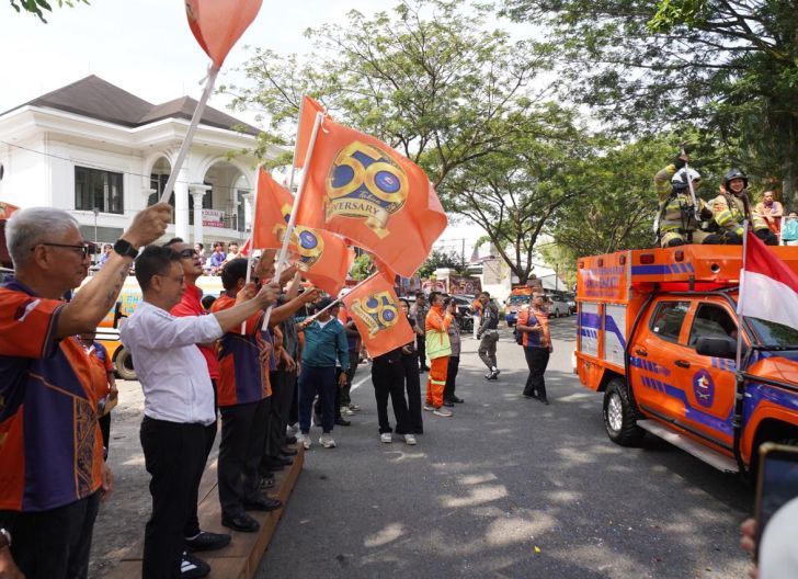 Photo of Dirgahayu 50 Tahun Damkar Panca Bhakti, Wali Kota Apresiasi Damkar Swasta Pontianak