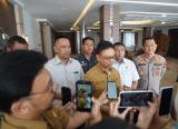 Photo of Pelaku Karhutla Terancam Denda dan Proses Hukum, Pemkot Pontianak Segel Lahan Terbakar