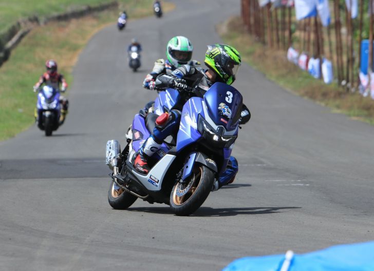Photo of Lebih Dari Satu Dekade, Yamaha Cup Race Kembali Bertandang ke Padang Sumatera Barat