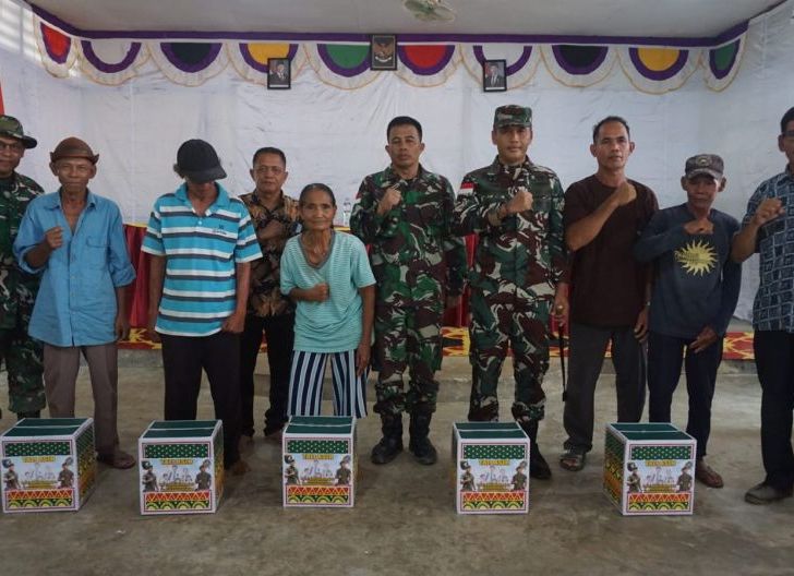 Photo of Sapa Warga dan Berikan Tali Asih kepada Masyarakat, Danrem 121/Abw Tinjau TMMD Regtas ke-129 di Desa Ulak Pauk Kapuas Hulu
