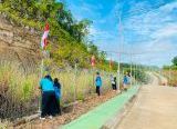 Photo of 3.000 Bendera Merah Putih Berkibar di Perbatasan RI–Malaysia, Camat Jagoi Babang: Mari Jaga Persatuan dan Kedaulatan NKRI