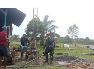 Wujudkan Kesejahteraan Warga, Kodim 1205/Sintang Bangun 16 Sumur Bor hingga Bedah Rumah
