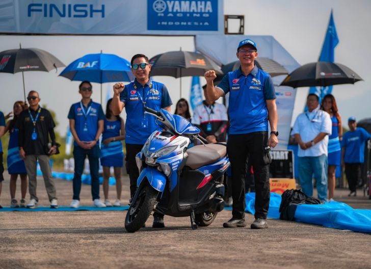 Photo of 11 Tahun Dinanti, Ajang Ikonik Yamaha Cup Race di Padang Disaksikan Lebih Dari 5 Ribu Pengunjung