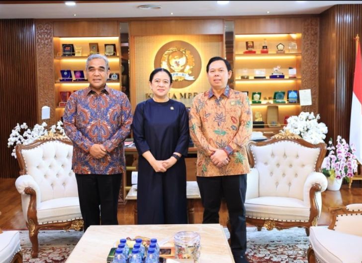 Photo of Ketua MPR, DPR, dan DPD RI Rapat Bersama Bahas Persiapan Sidang Tahunan MPR serta Sidang Bersama DPR RI dan DPD RI 14 Agustus