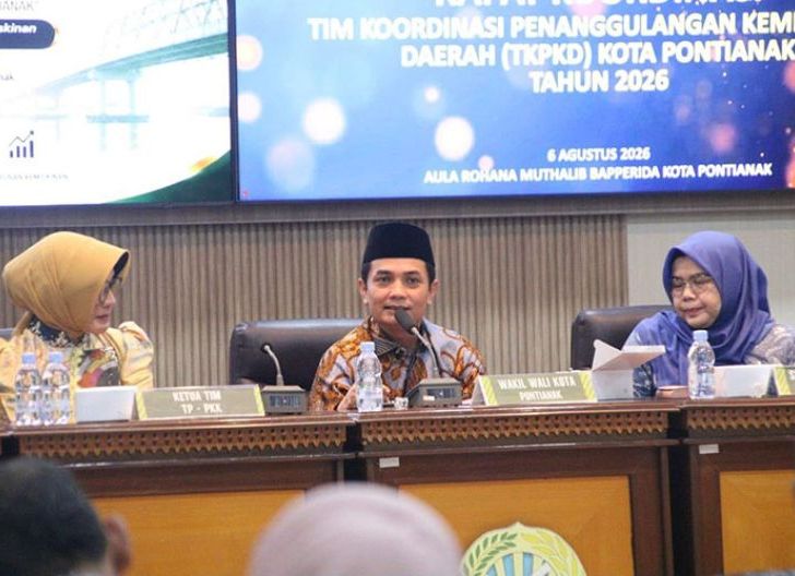 Photo of Pemkot Pontianak Siapkan Tiga Strategi Percepat Penanggulangan Kemiskinan