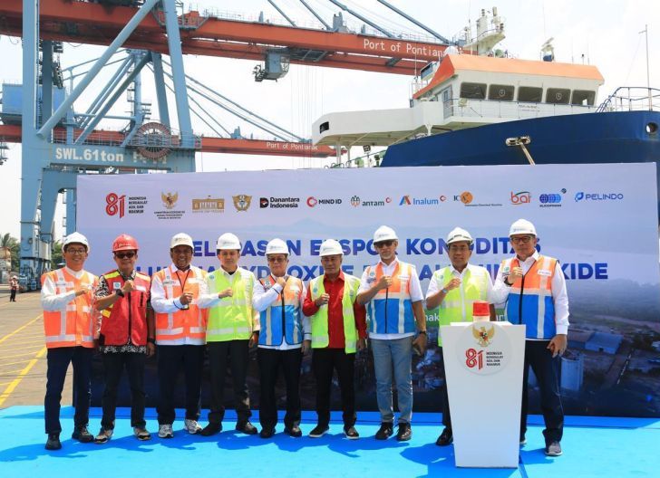 Photo of KSP Kawal Hilirisasi Nasional, Ekspor Produk Alumina Kembali Dilakukan Lewat Pelabuhan Pontianak