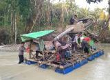 Photo of Polsek Meliau Bersama Warga Tertibkan PETI