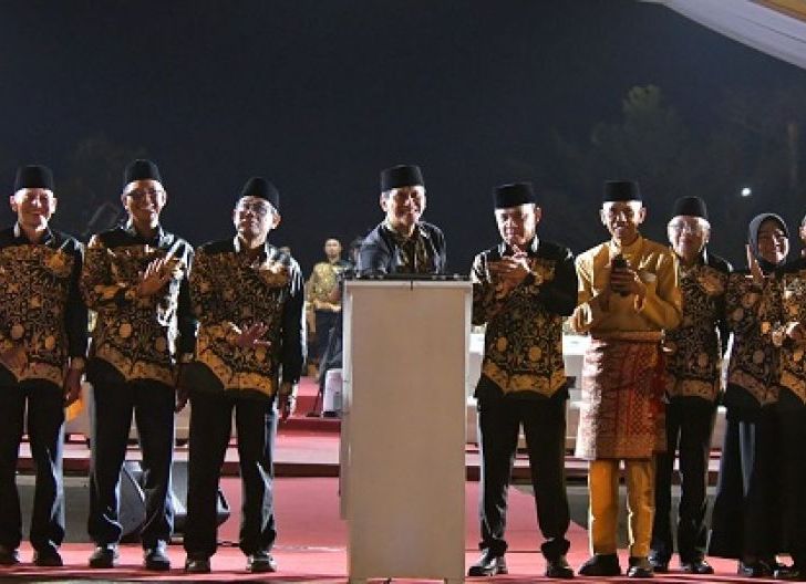 Photo of Tuan Rumah MTQ XXXIV Kalbar Raih Peringkat Lima