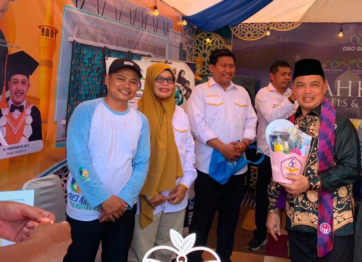 Photo of Stand UNOSO Jadi Magnet di MTQ Kalbar
