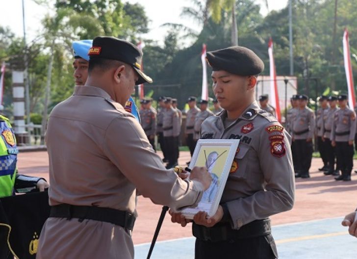 Photo of Tiga Personel Polres Melawi Dipecat Usai Langgar Etik
