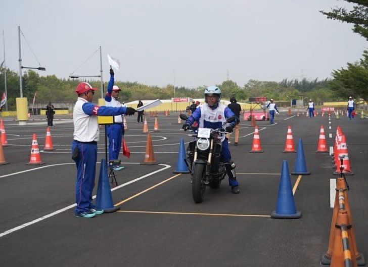 Photo of AHM Kalibrasi Kompetensi Instruktur Safety Riding Terbaik se-Indonesia Lewat 17 Tahun Cetak Agen Perubahan