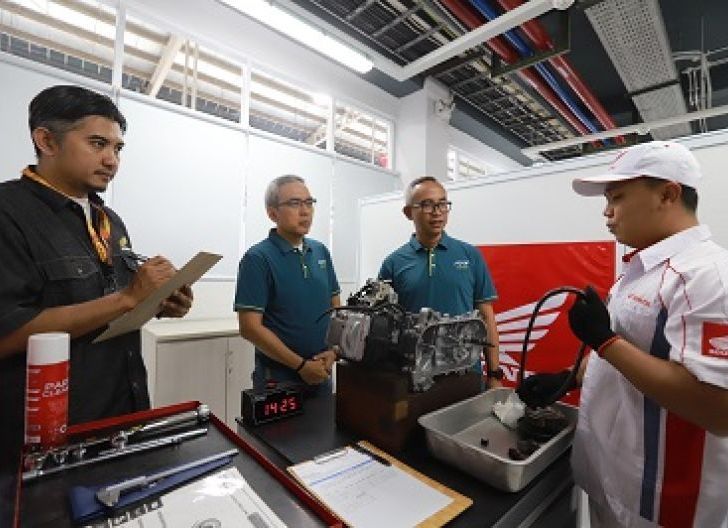 Photo of Ribuan Teknisi Bengkel AHASS Asah Kompetensi di Technical Skill Contest 2026, AHM Perkuat Komitmen Hadirkan Layanan Servis Motor Terbaik
