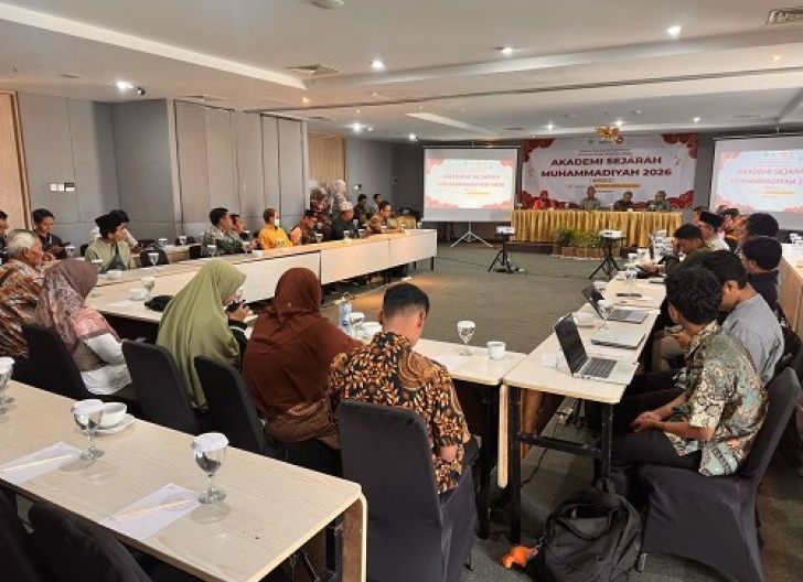Photo of MPI Gelar Akademi Sejarah Muhammadiyah untuk Mendorong Penulisan Sejarah Lokal, M. Rikaz Prabowo Perwakilan PWM Kalbar Terlibat Aktif