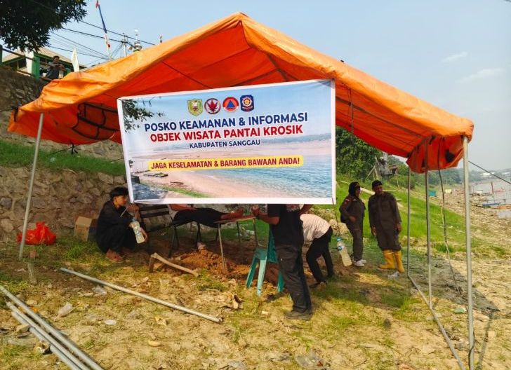 Photo of Demi Pengamanan Air Surut di Sungai Kapuas, Krosik BPBD Sanggau Dirikan Posko Keamananan