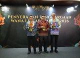 Photo of Dedikasi Menjaga Hutan dan Lahan: Sugianto, Anggota MPA 59 Kelurahan Roban, Raih Penghargaan Terbaik III Wana Lestari 2026