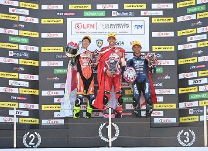Photo of Buktikan Kencangnya CBR series, Pembalap Astra Honda Racing Team Raih Kemenangan di Mandalika