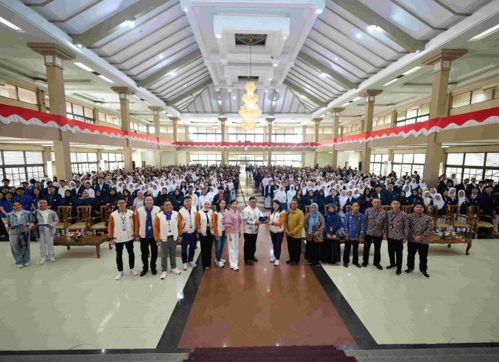Photo of BCA Berbagi Ilmu Hadir di UNTAN, Mahasiswa Diajak Siap Hadapi Perubahan Zaman