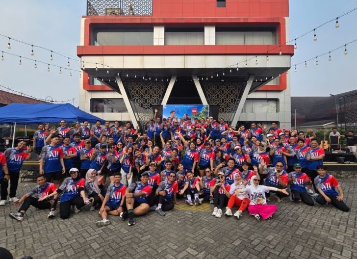 Photo of ALL Together Walk: Tiga Hotel Accor di Pontianak Satukan Langkah Semarakkan HUT ke-81 Kemerdekaan RI
